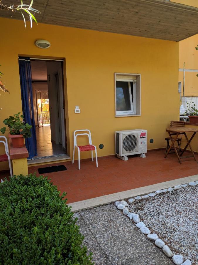 Residence Le Rose Marina Di Bibbona Eksteriør billede
